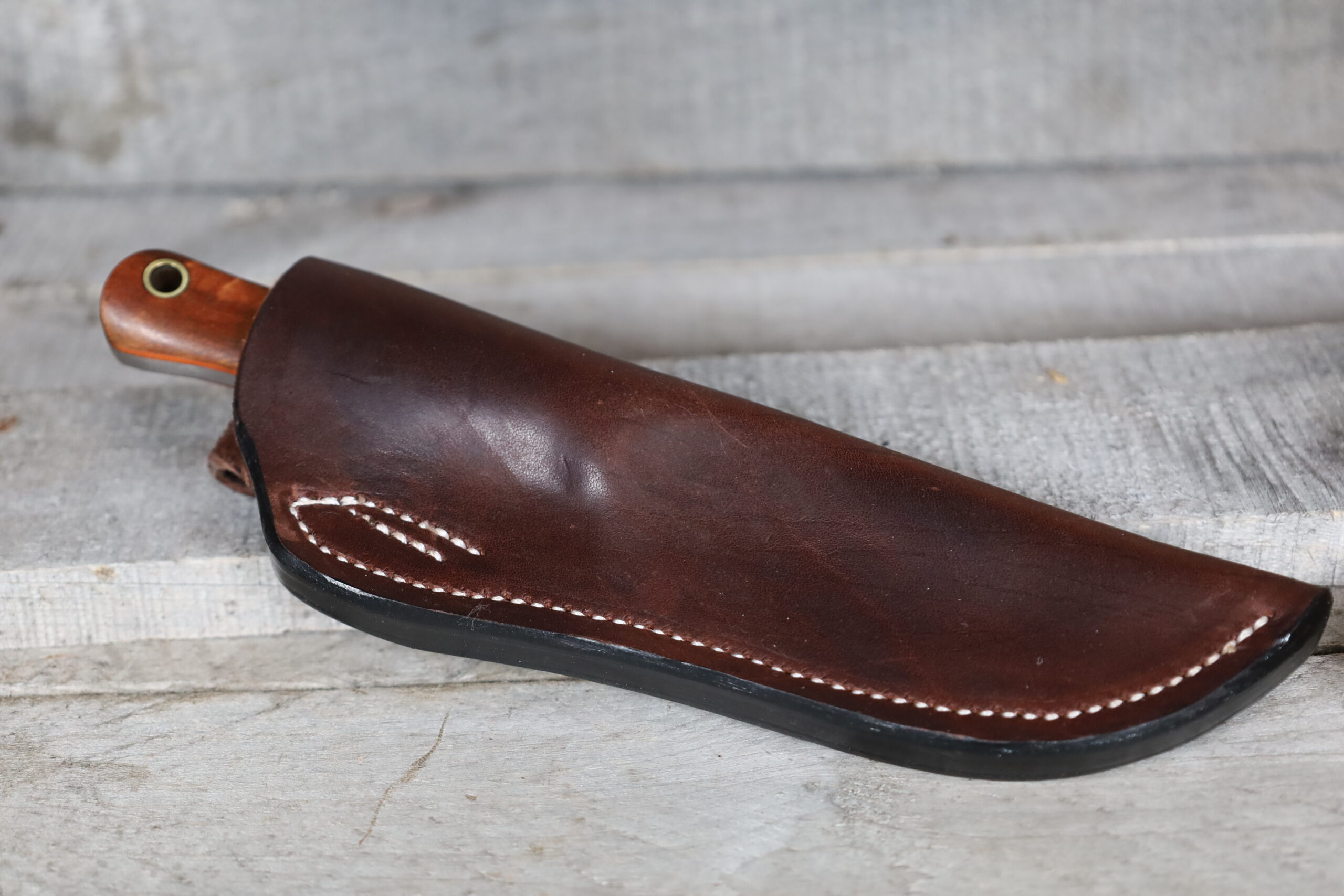 Stout Bushcraft Knife - Magnacut - Image 2
